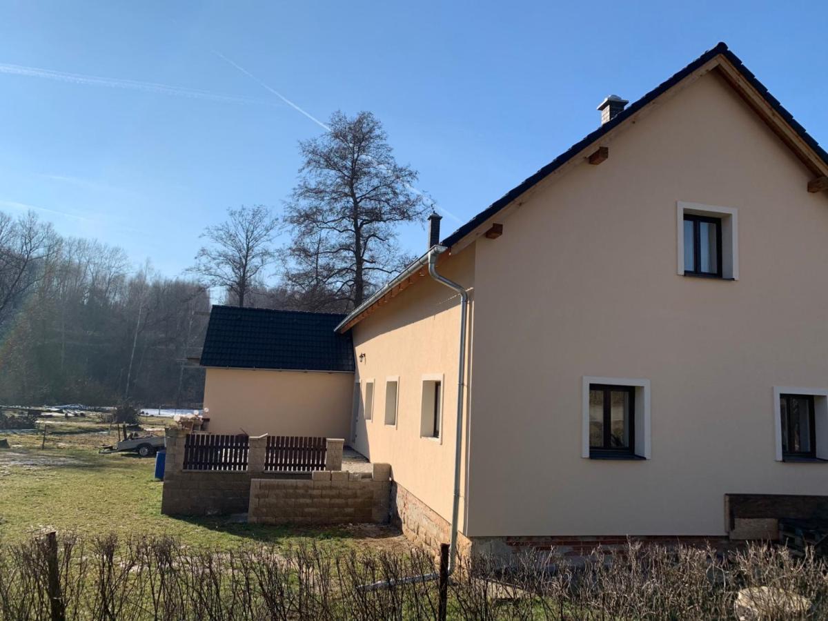 Ferienwohnung U Me V Dome 26 Dubá Exterior foto
